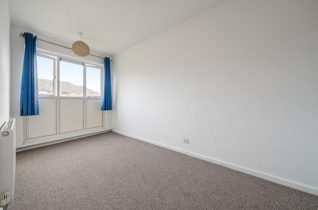 bedroom3