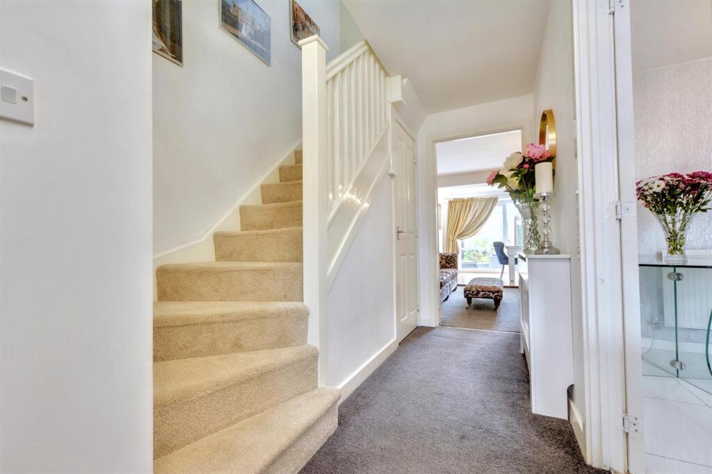 Entrance Hall.jpeg