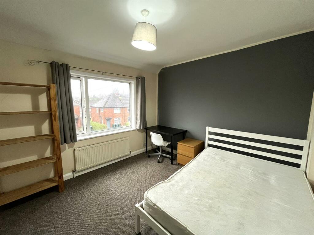 Bedroom 2.jpeg