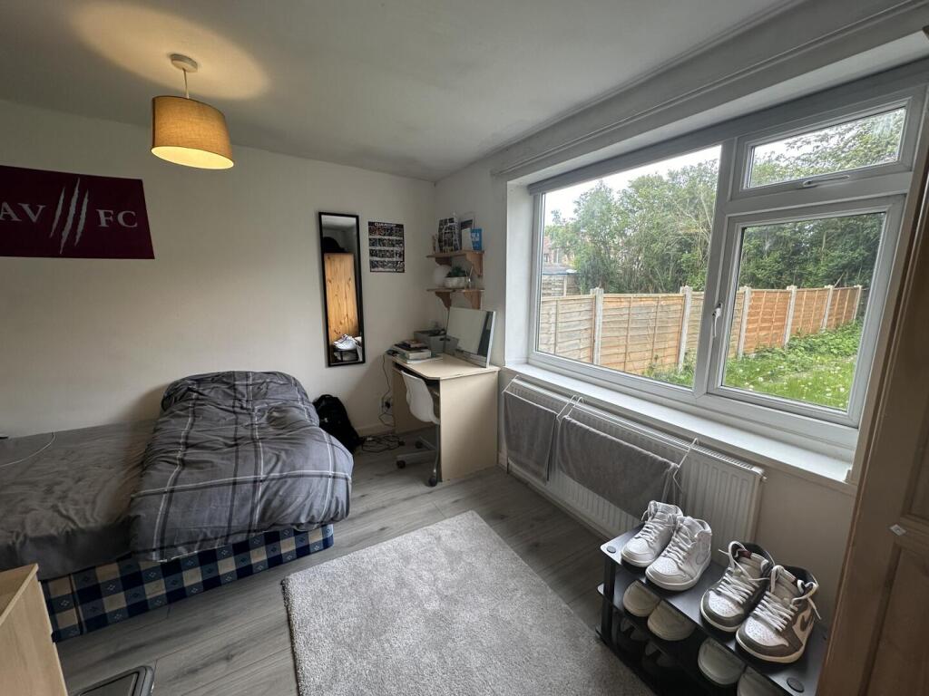 Bedroom2