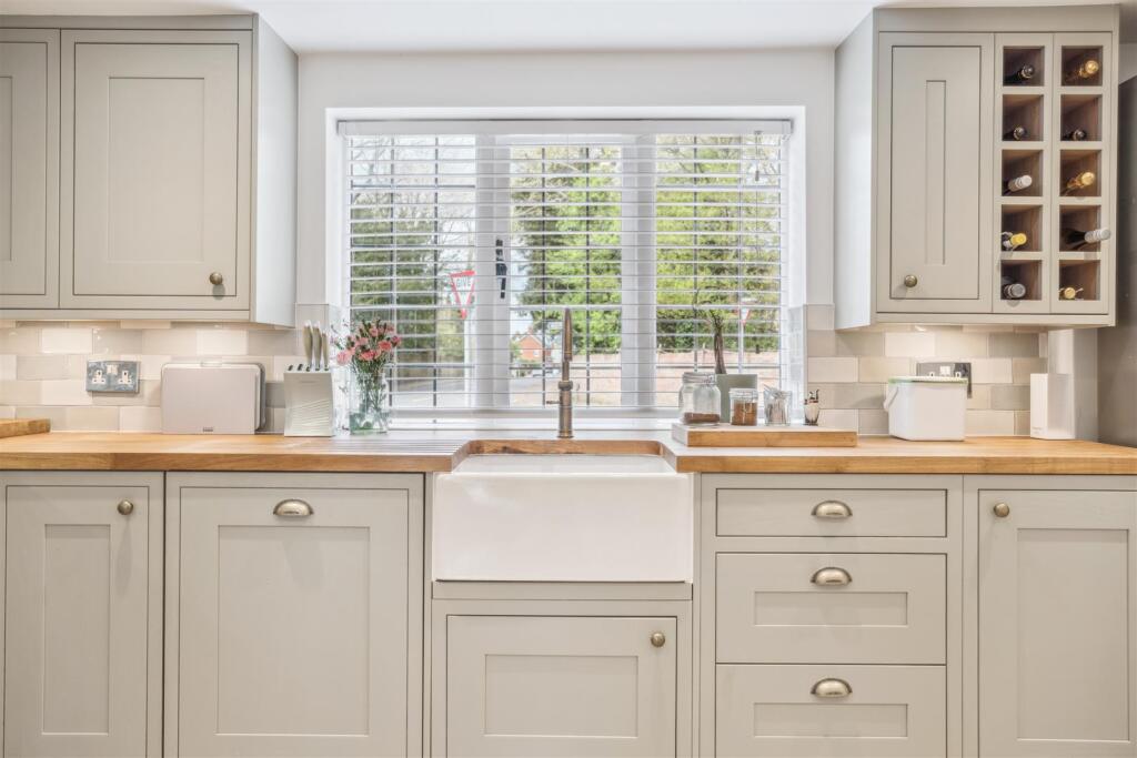 Belfast Sink