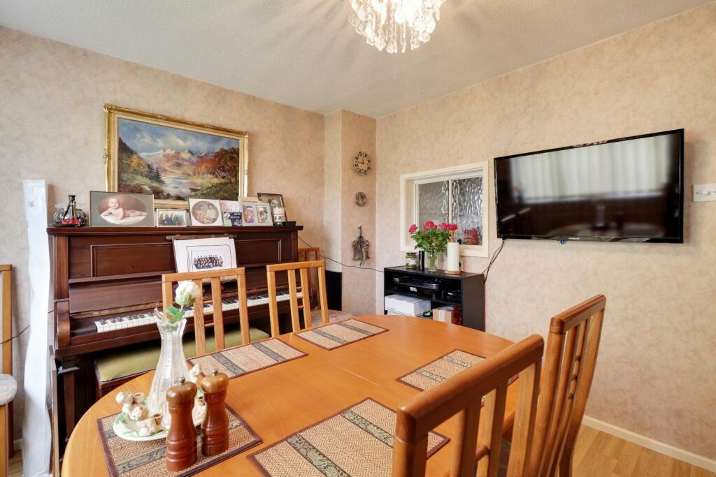 Dining Room I.jpg