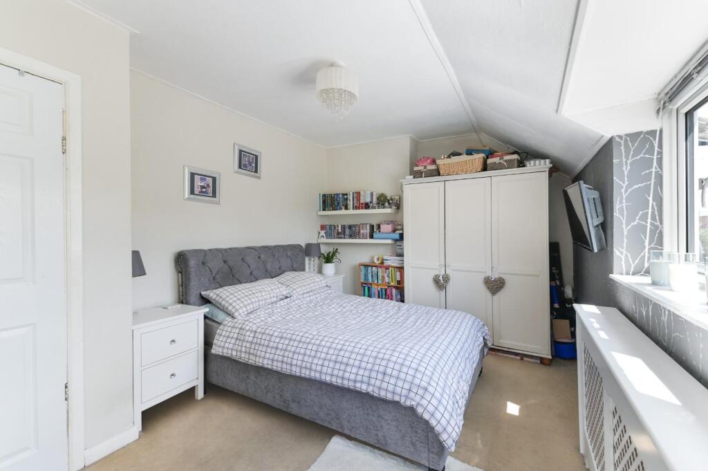 HOGSMILL WAY, (3).jpg