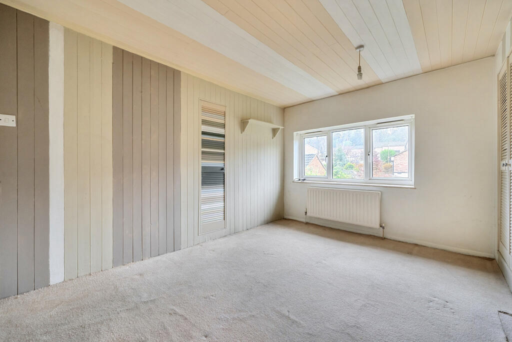 1383752-15-692d9d...