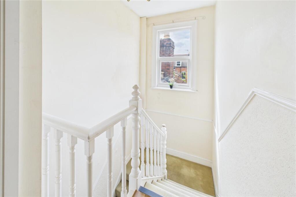 9 Christina Terrace, Hotwells, Bristol BS8 4QB | P