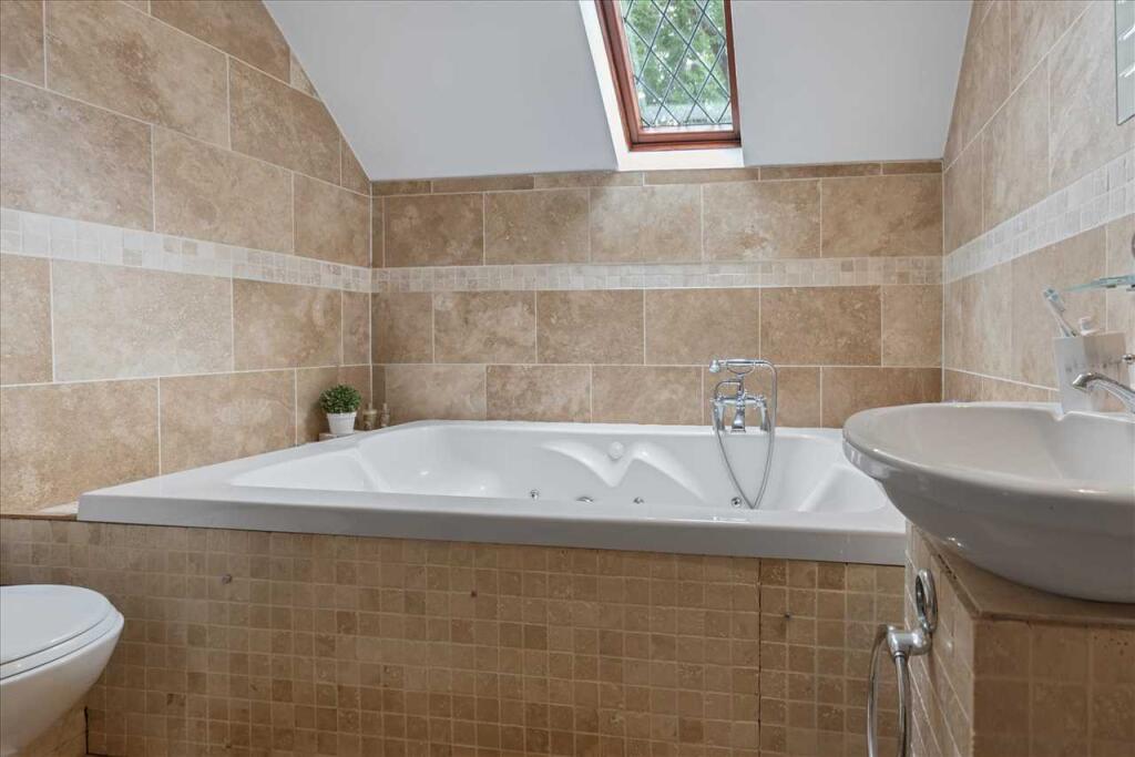 Bathroom (1)