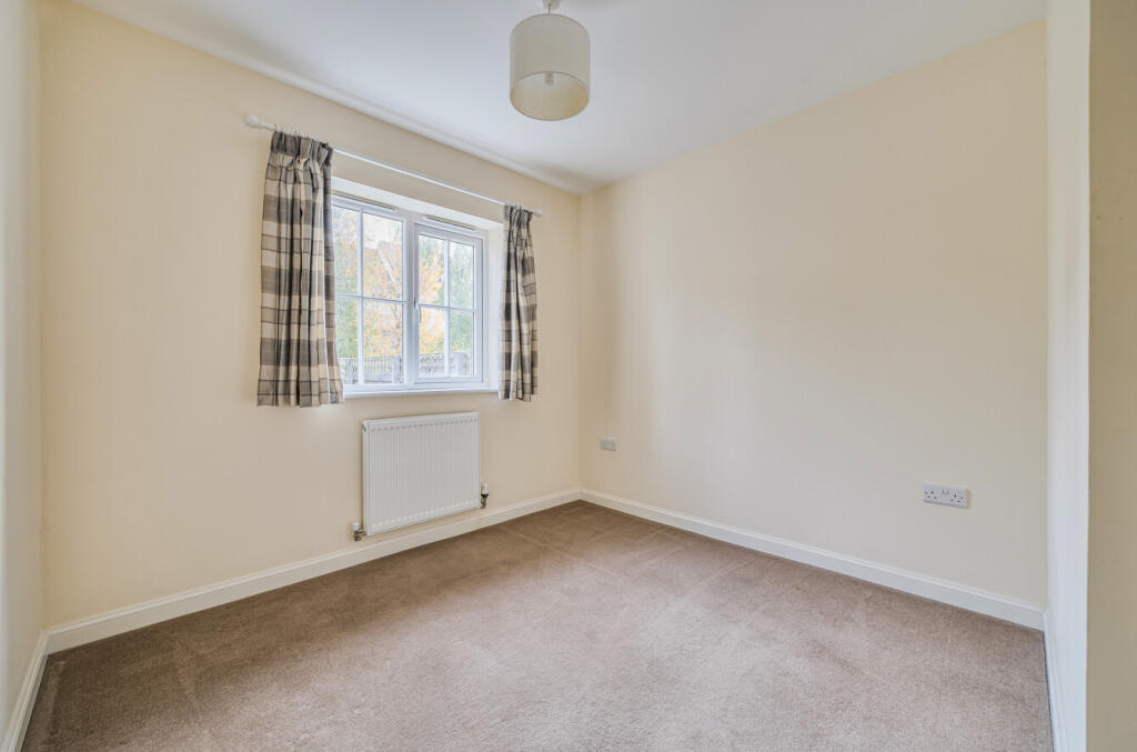 1364400-18-68e4fa...