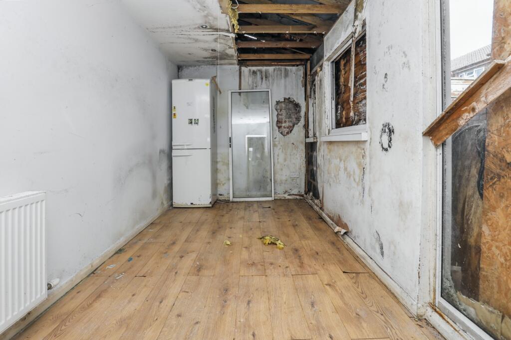 52 Lucerne Road, Wallasey, CH44 7HA