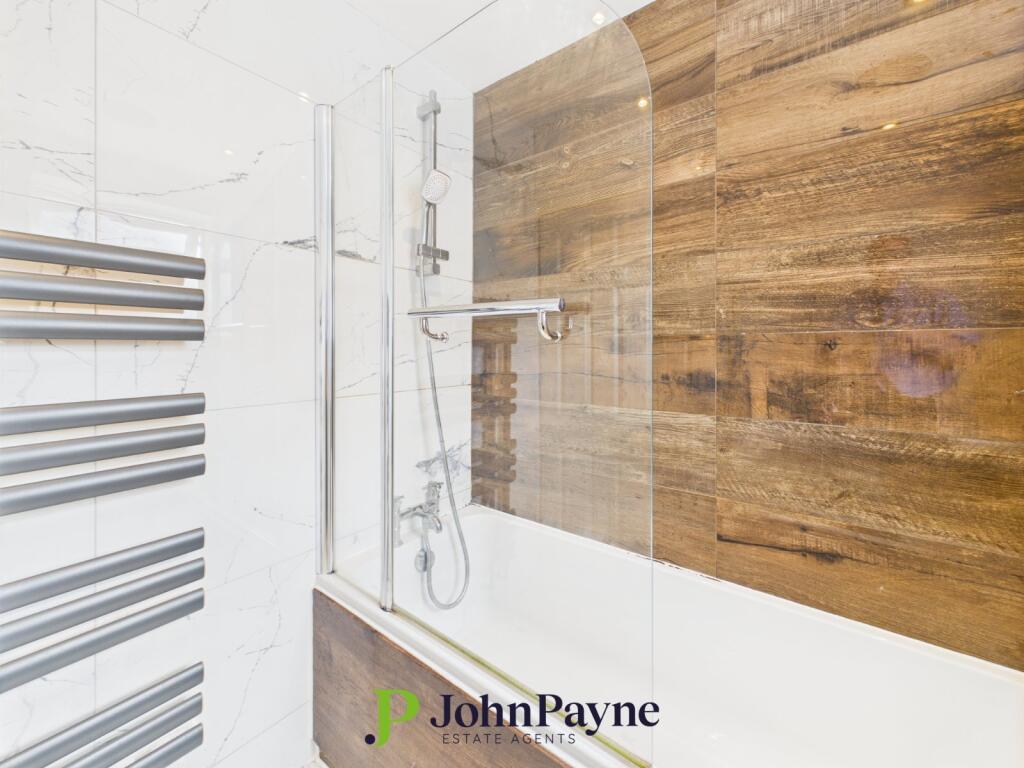 Modern Bathroom