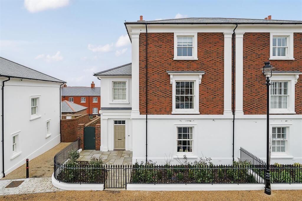 Coade Lane, Poundbury, Dorchester