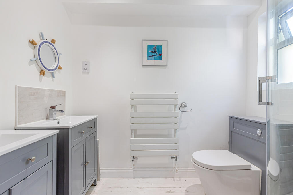 A57 - 6 Furzehill Road Heybrook Bay - 250718