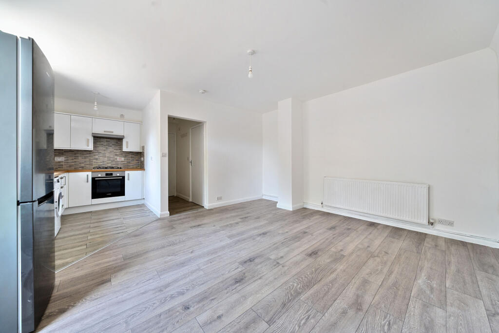 Kitchen/Lounge