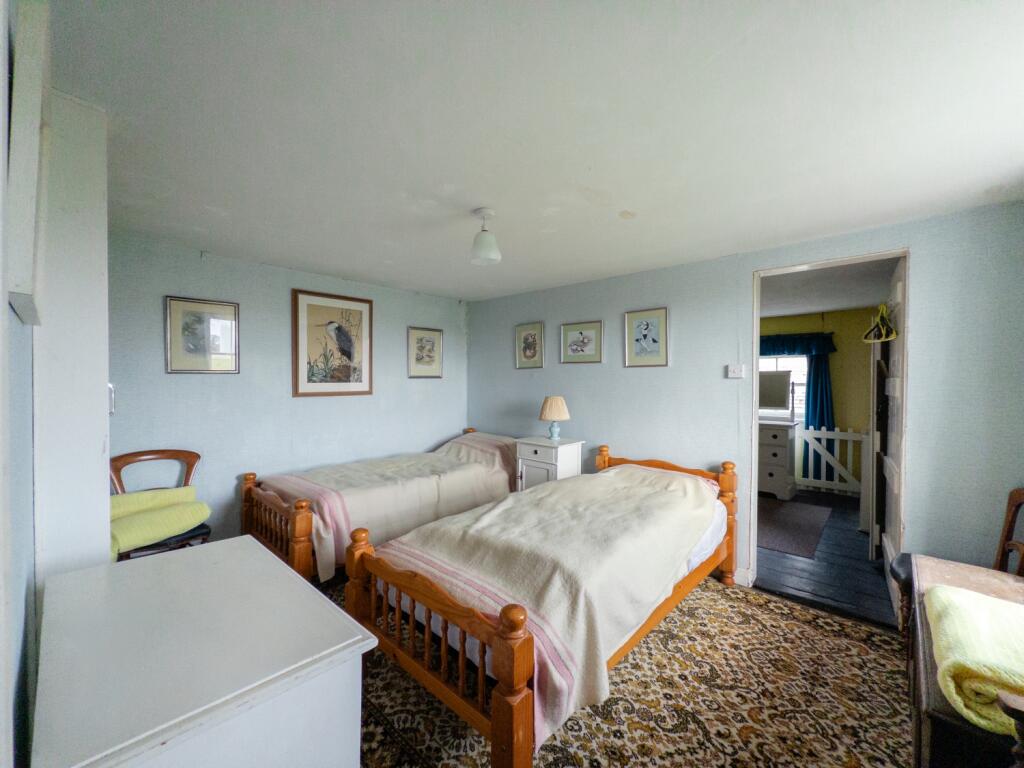 20251111142518 - 2025-11-11_14-25-18 2 - Hill Cott