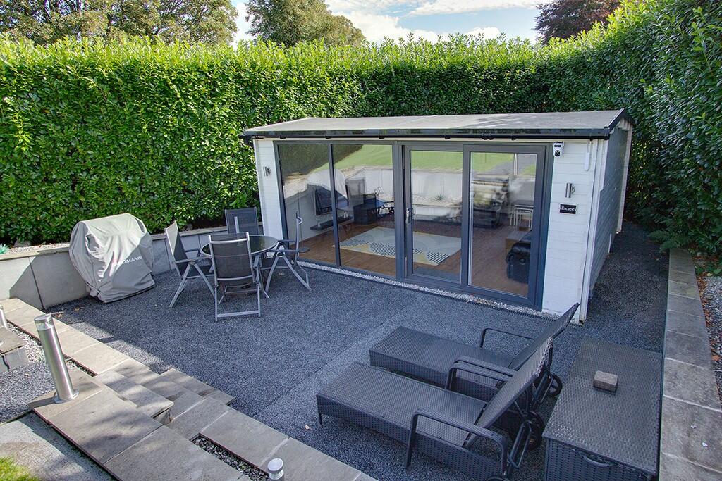 Summerhouse (Escape)