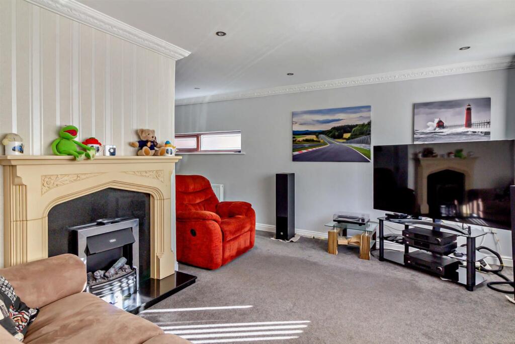 8667964-interior16-800.jpg