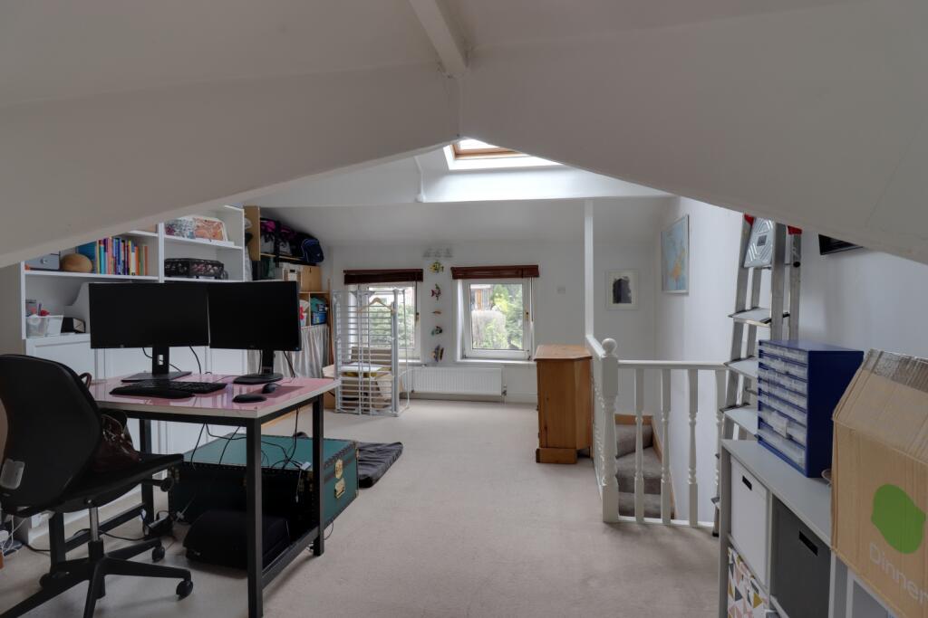 Master bedroom 2