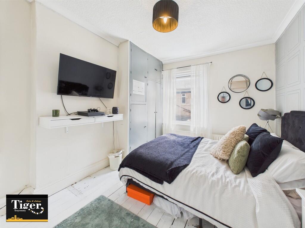 CAM03440G0-PR0311...