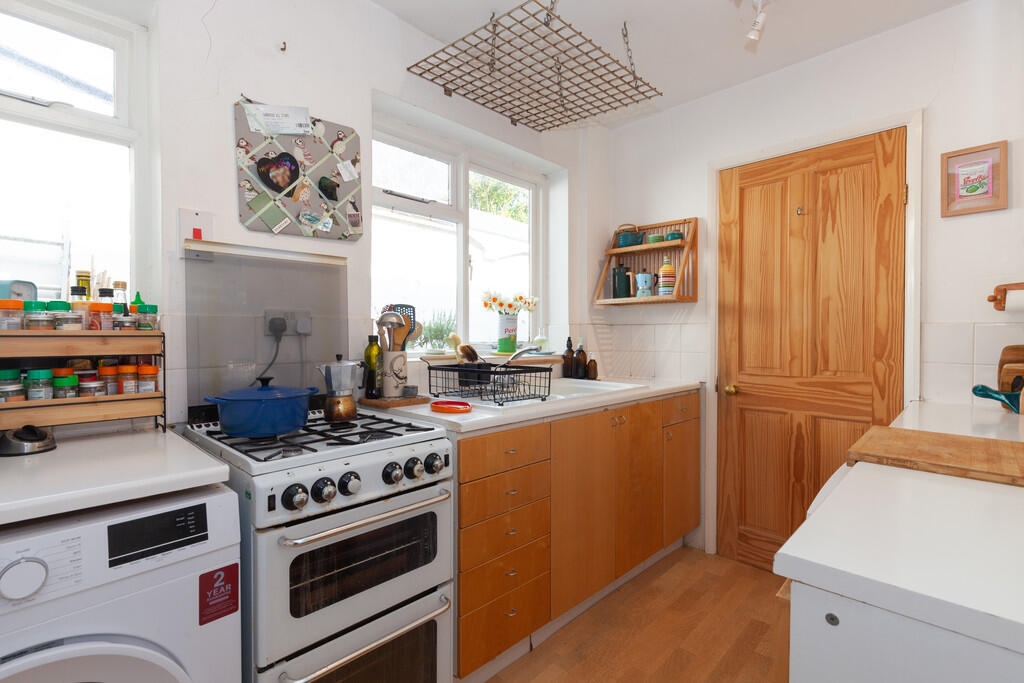 Kitchen- Angle 