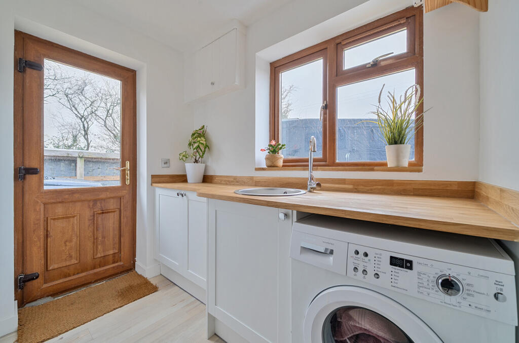 1383822-11-6929d3...