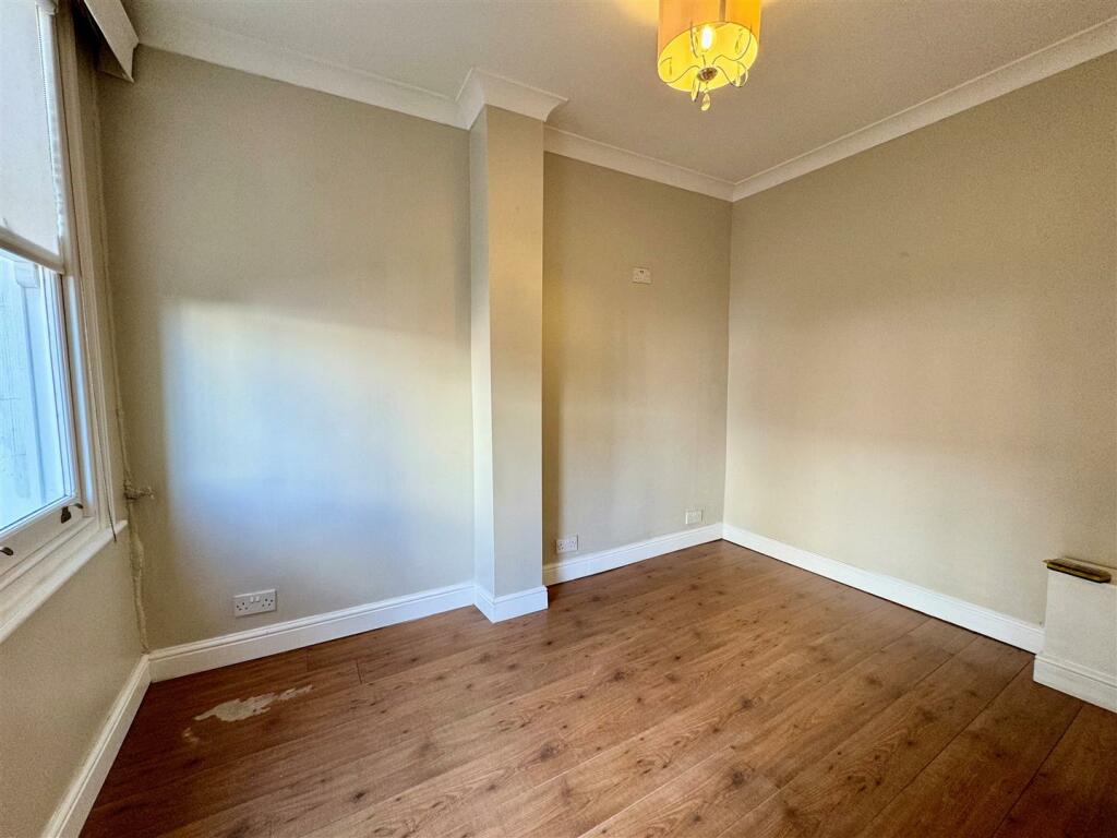 Dining Room.jpg