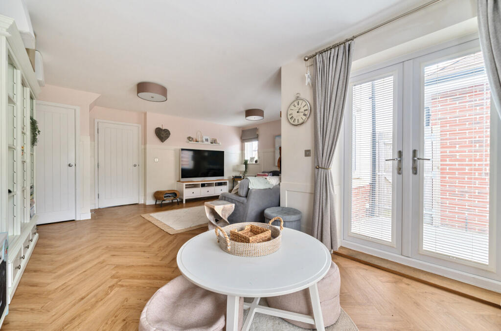 1320118-21-686e6a...