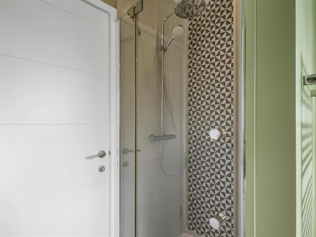 Family Bathroom With Shower