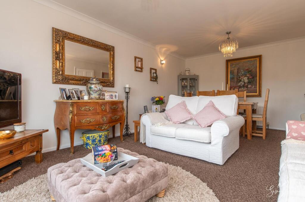 56 Clatterford.jpg
