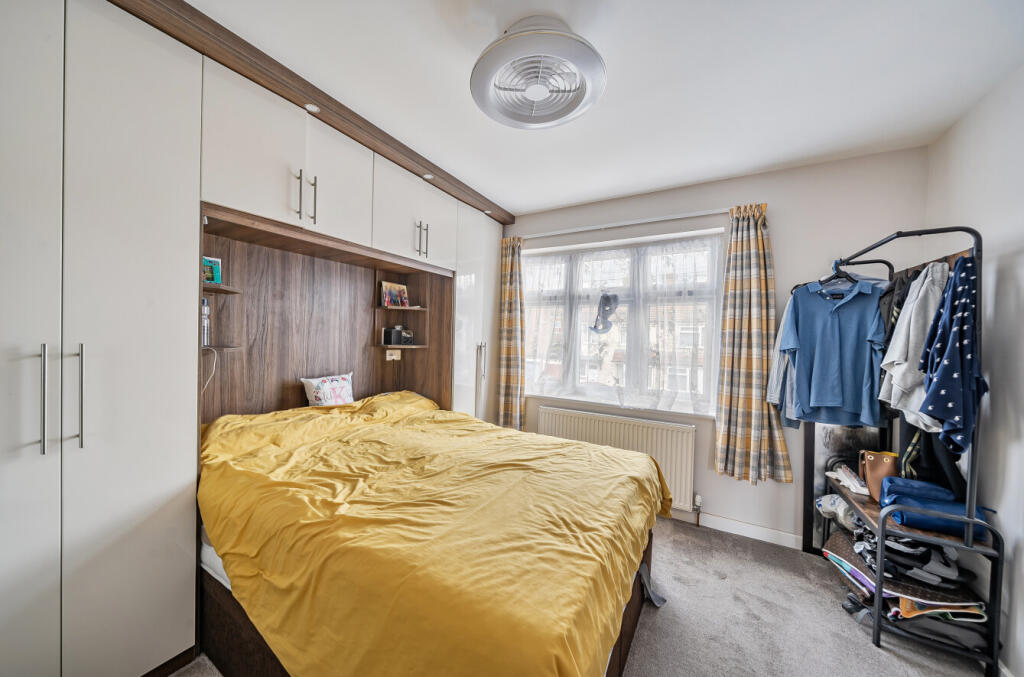 1328528-2-687fcab...