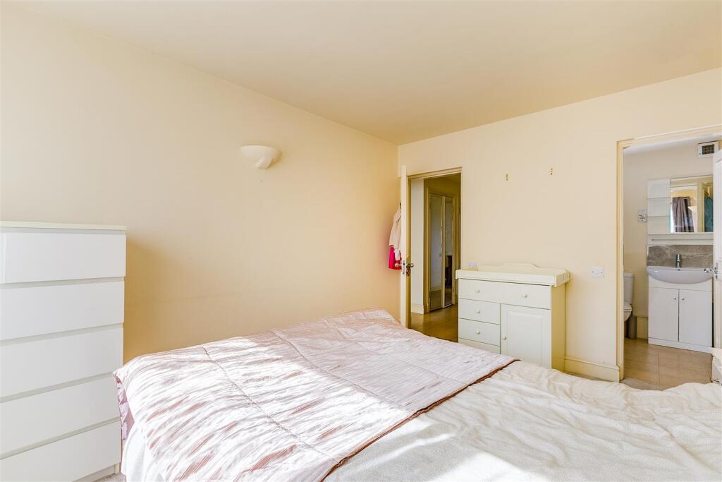 Westside, W6 - FOR SALE