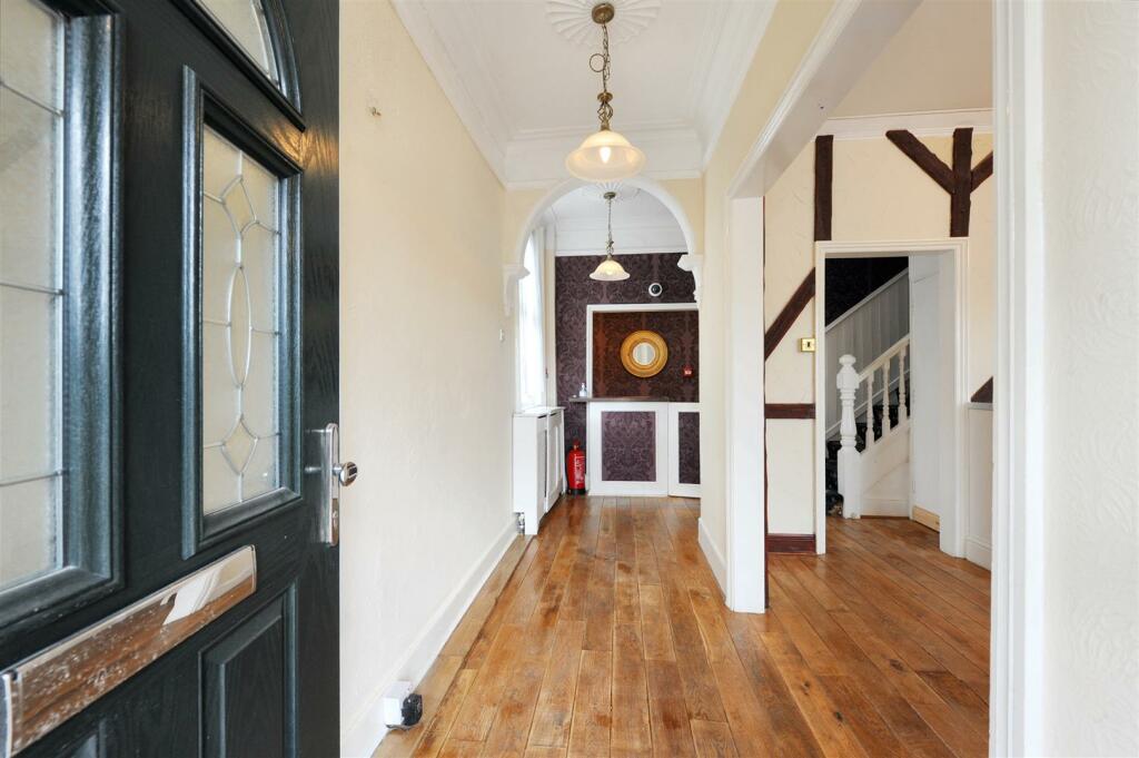 Entrance Hall.JPG