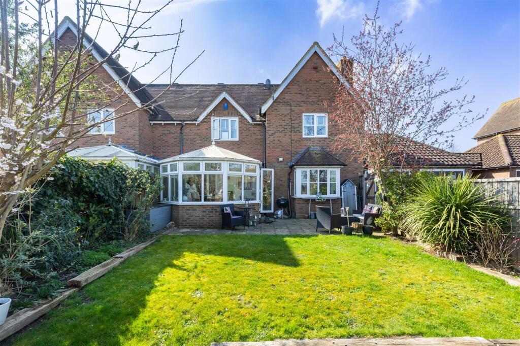 12 Forest Dr (28).jpg