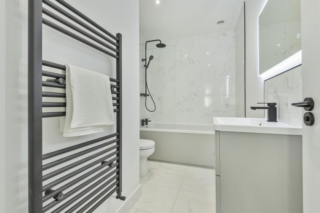 4-Bathroom