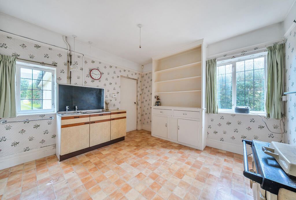 1386330-10-69384d...