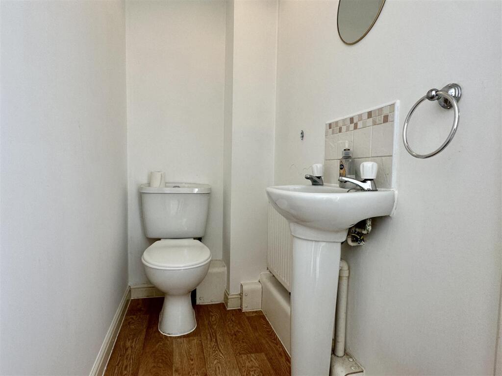 downstairs wc