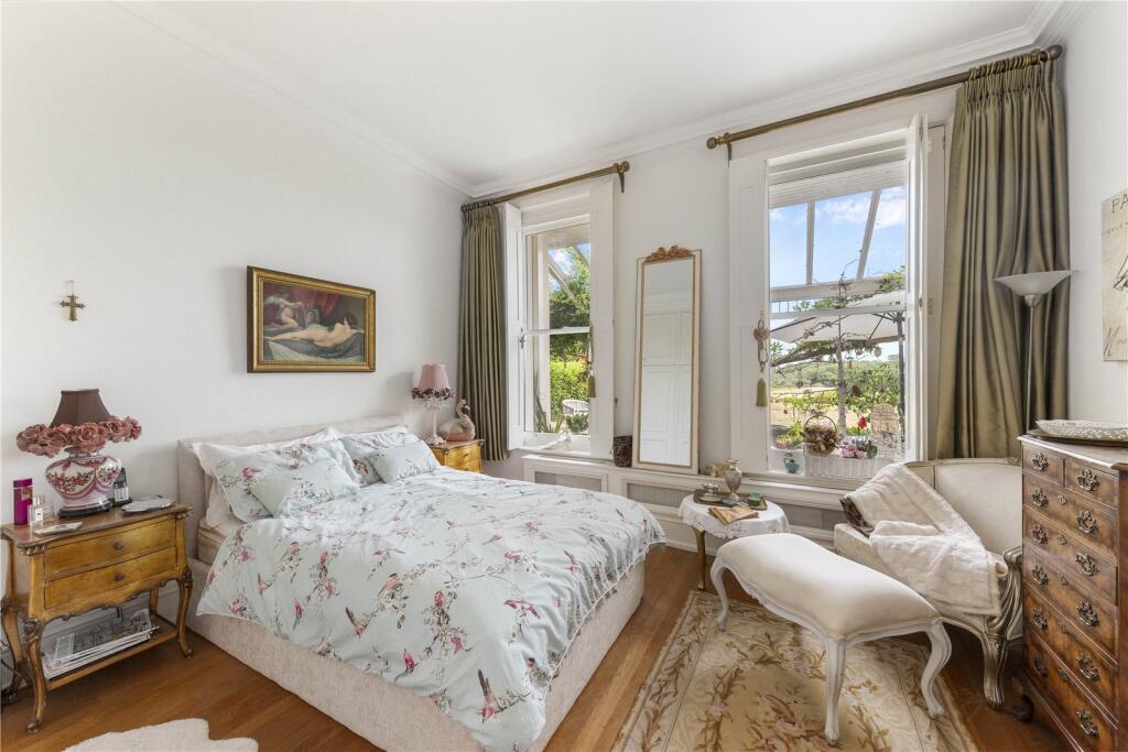 Principal Bedroom