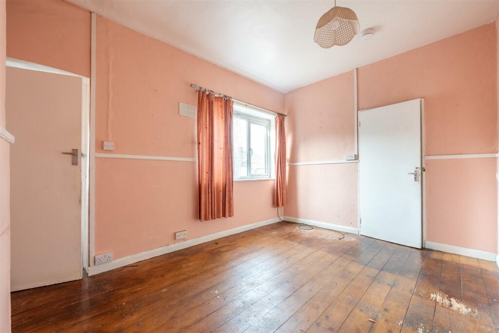 Midland Terrace, London