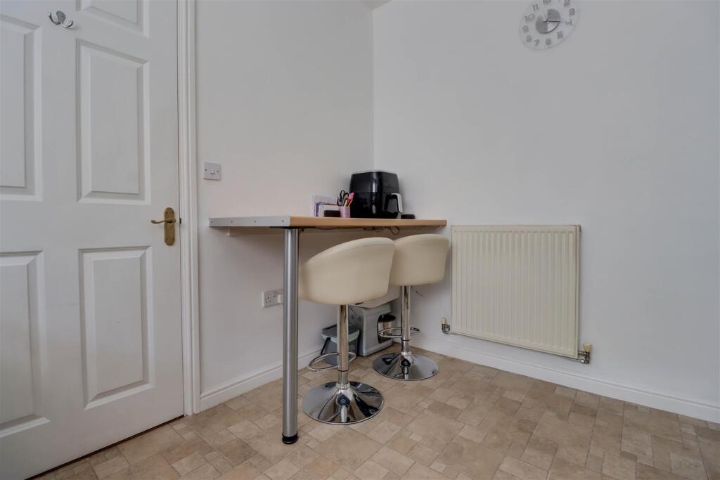 9 SMOLLETT PLACE-11.jpg