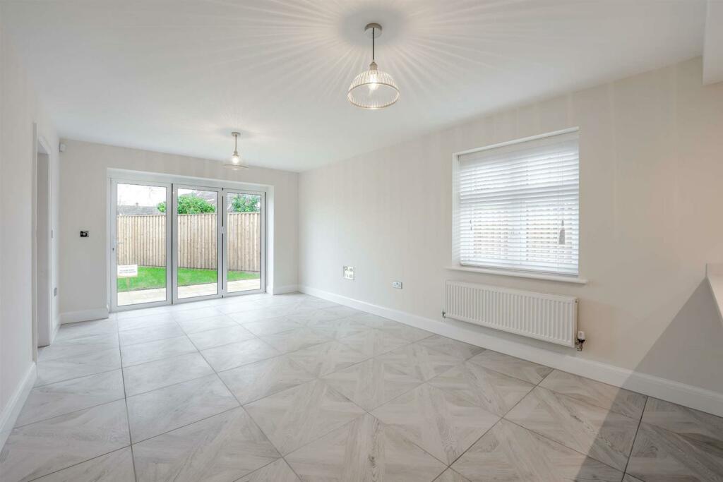8536811-interior26-800.jpg