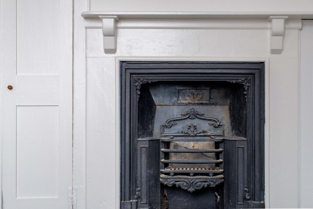 Bedroom Fireplace (1)