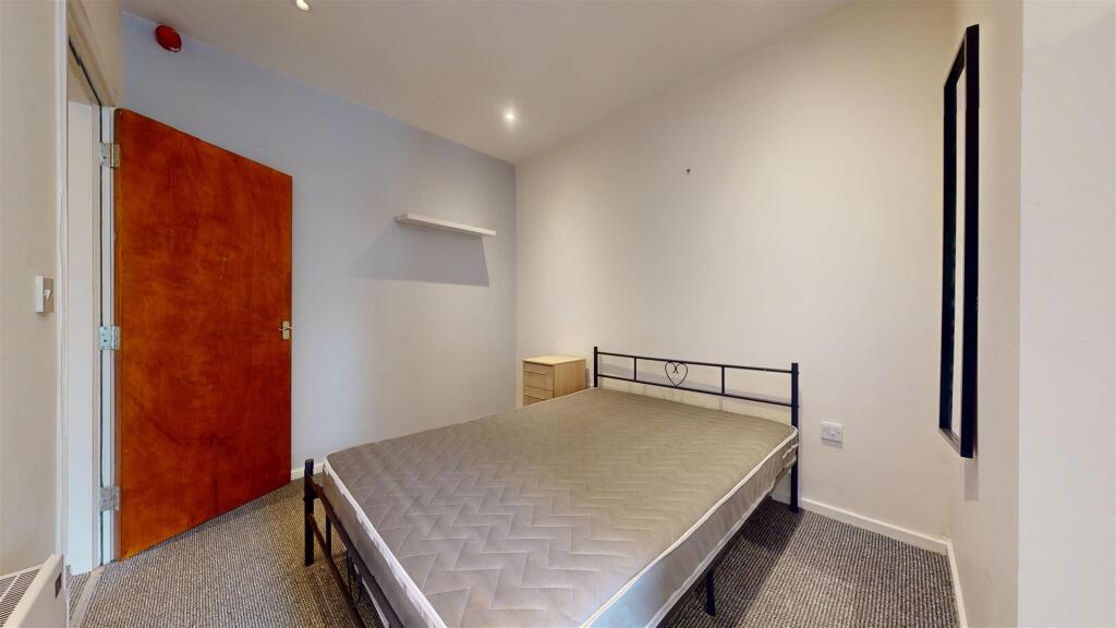 London Street Bedroom