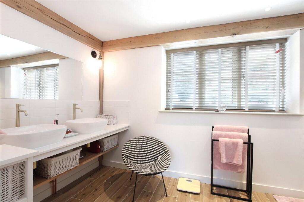 En Suite Shower Room
