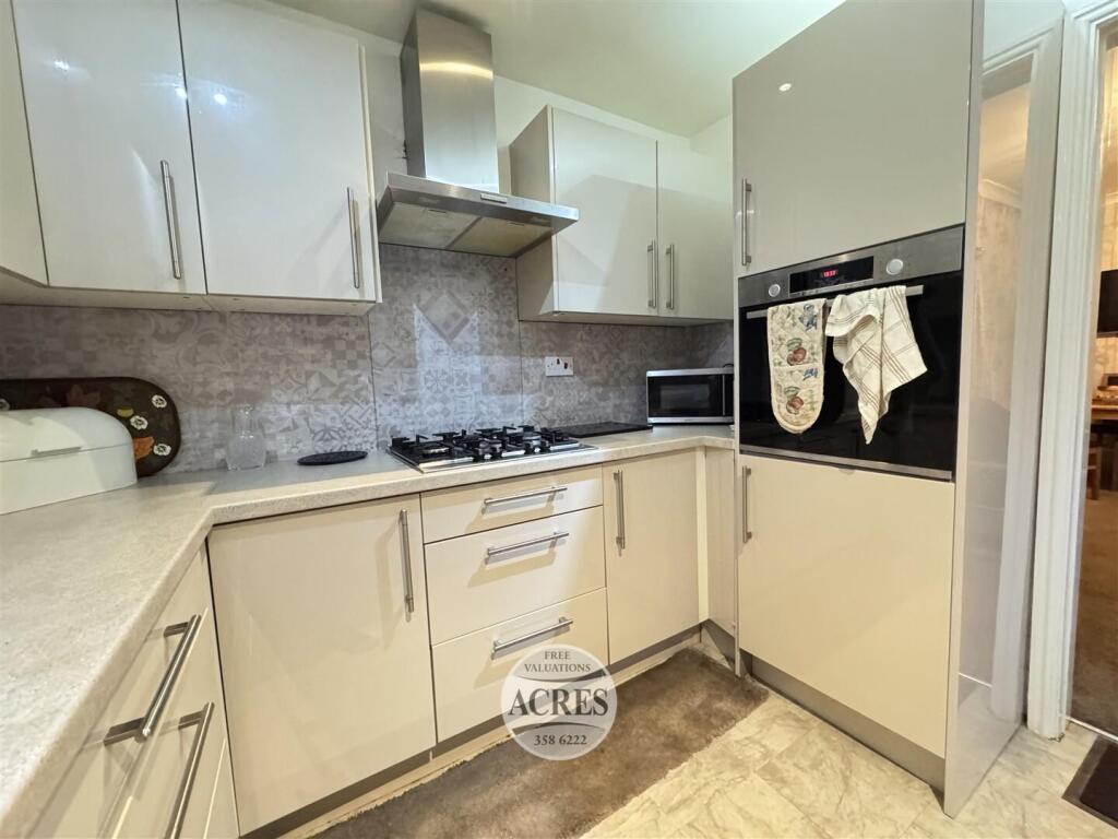 IMG_9792 (Large).jpg