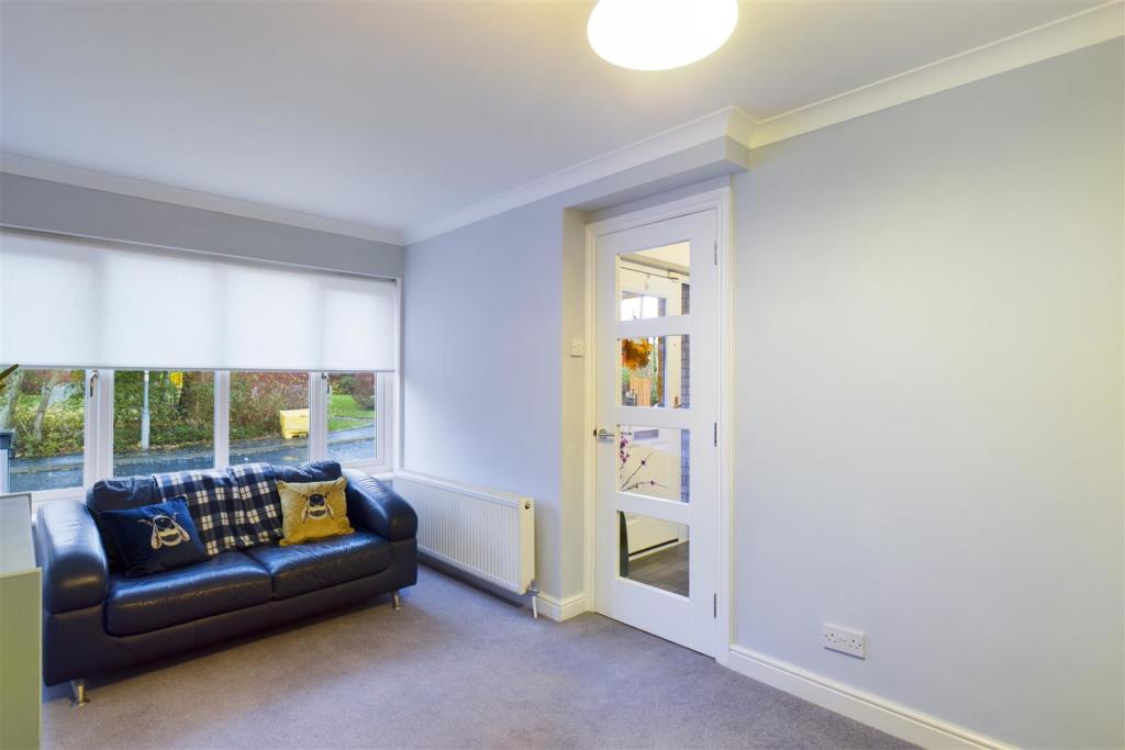 Family Room/Bedroom 5