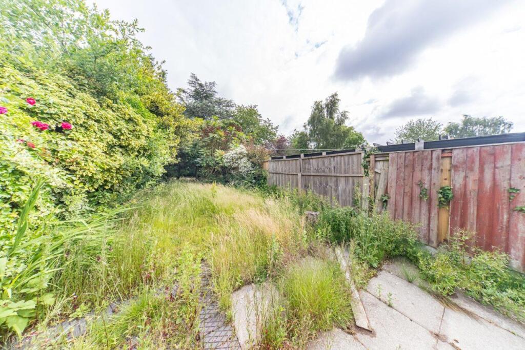 41 old lane garden.jpg