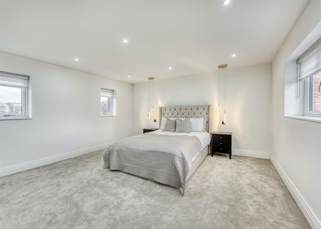 Church View-bed1a.jpg