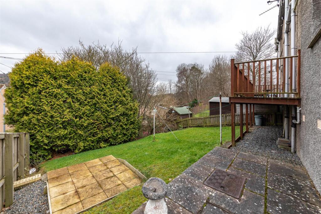 64 Forest Gardens Galashiels 36.JPG