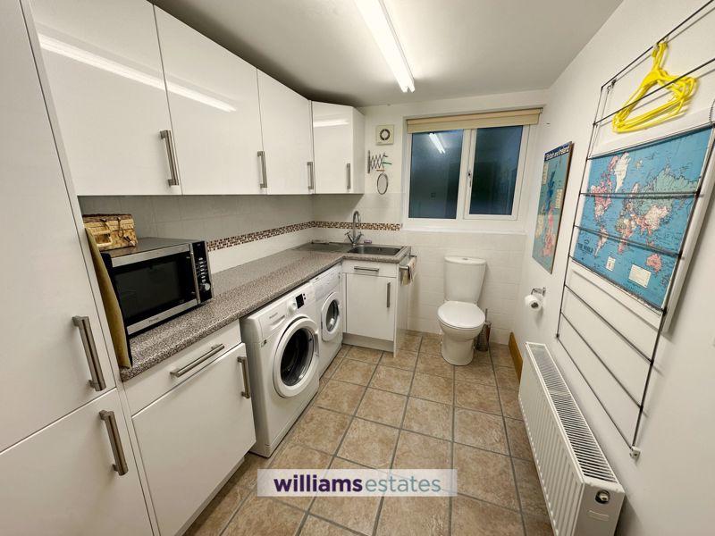 Utility room 