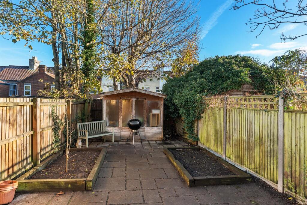 38TurnerRd-006.jpg