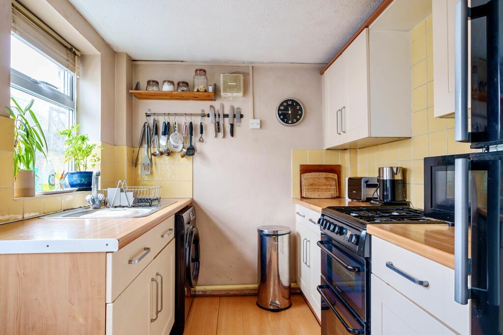 Kitchen (1)