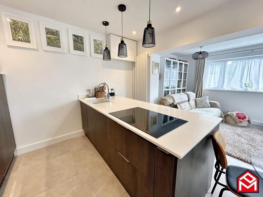 Open Plan Kitchen/ Dining/ Living